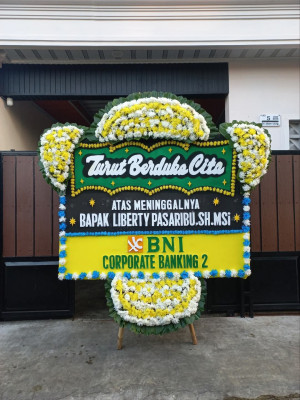 Papan Bunga Duka di Gane Barat Selatan